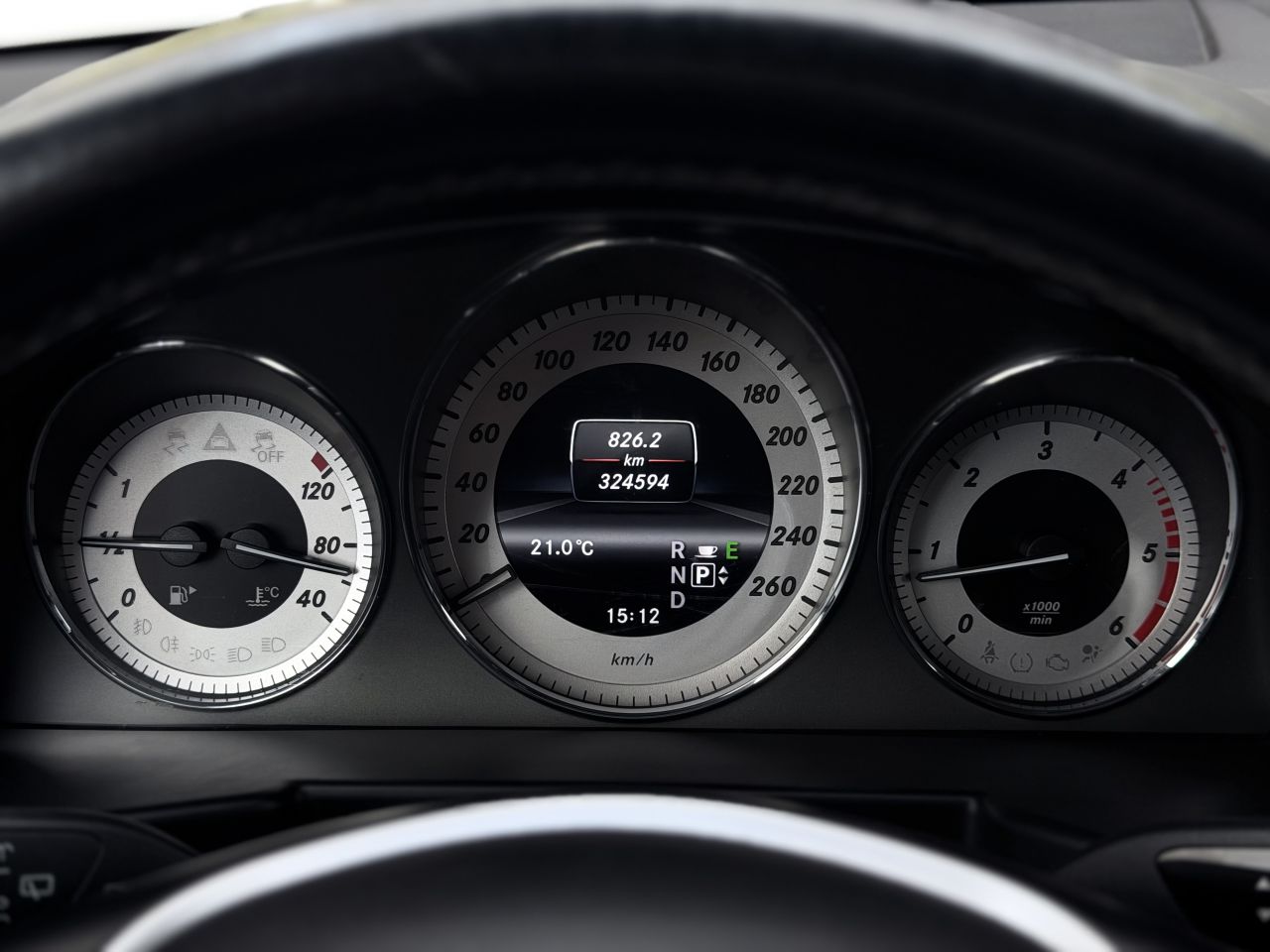 Mercedes-Benz GLK220 | 27