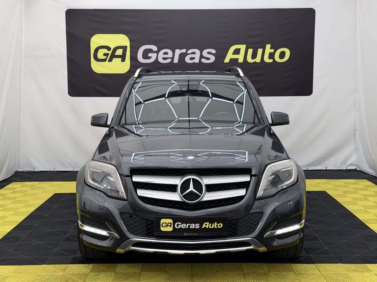Mercedes-Benz GLK220 | 6