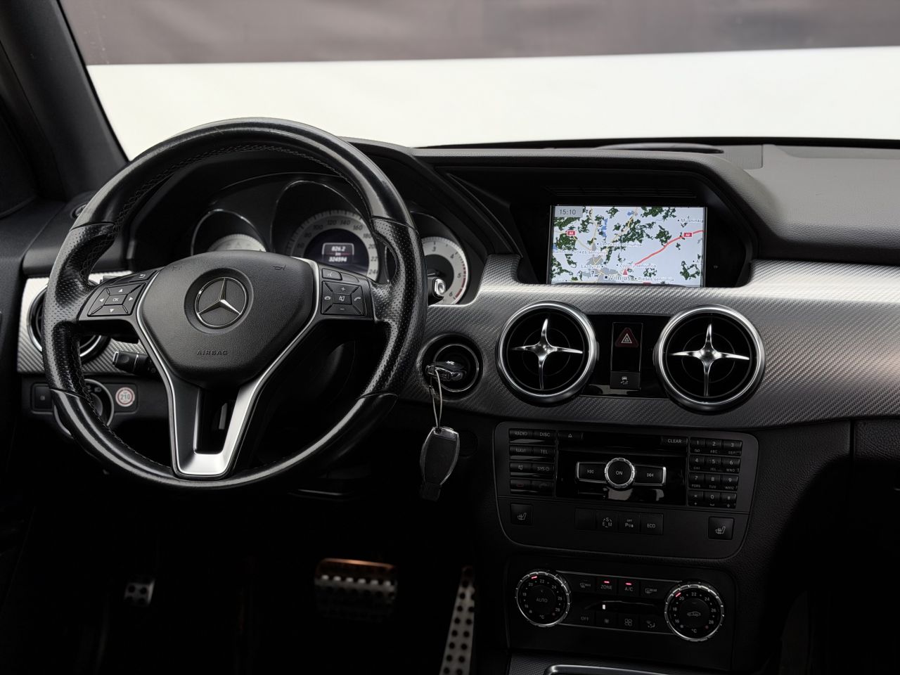 Mercedes-Benz GLK220 | 17