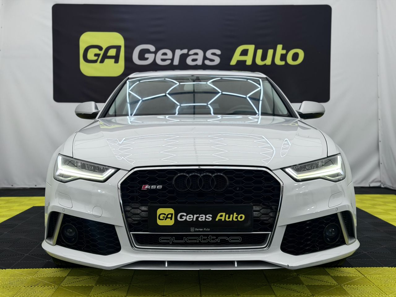 Audi A6 | 1