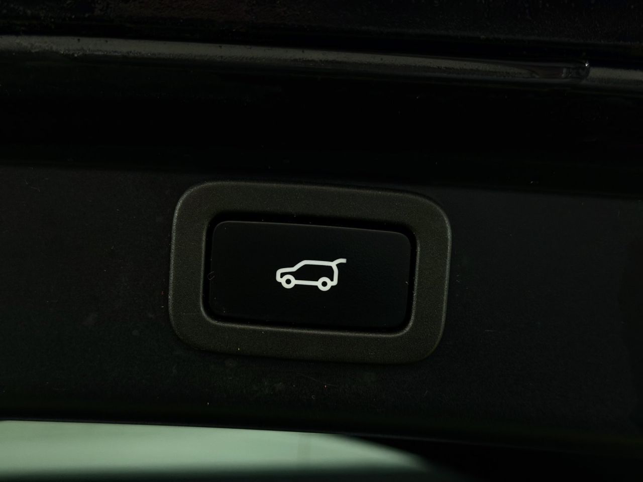 Jaguar I-Pace | 12