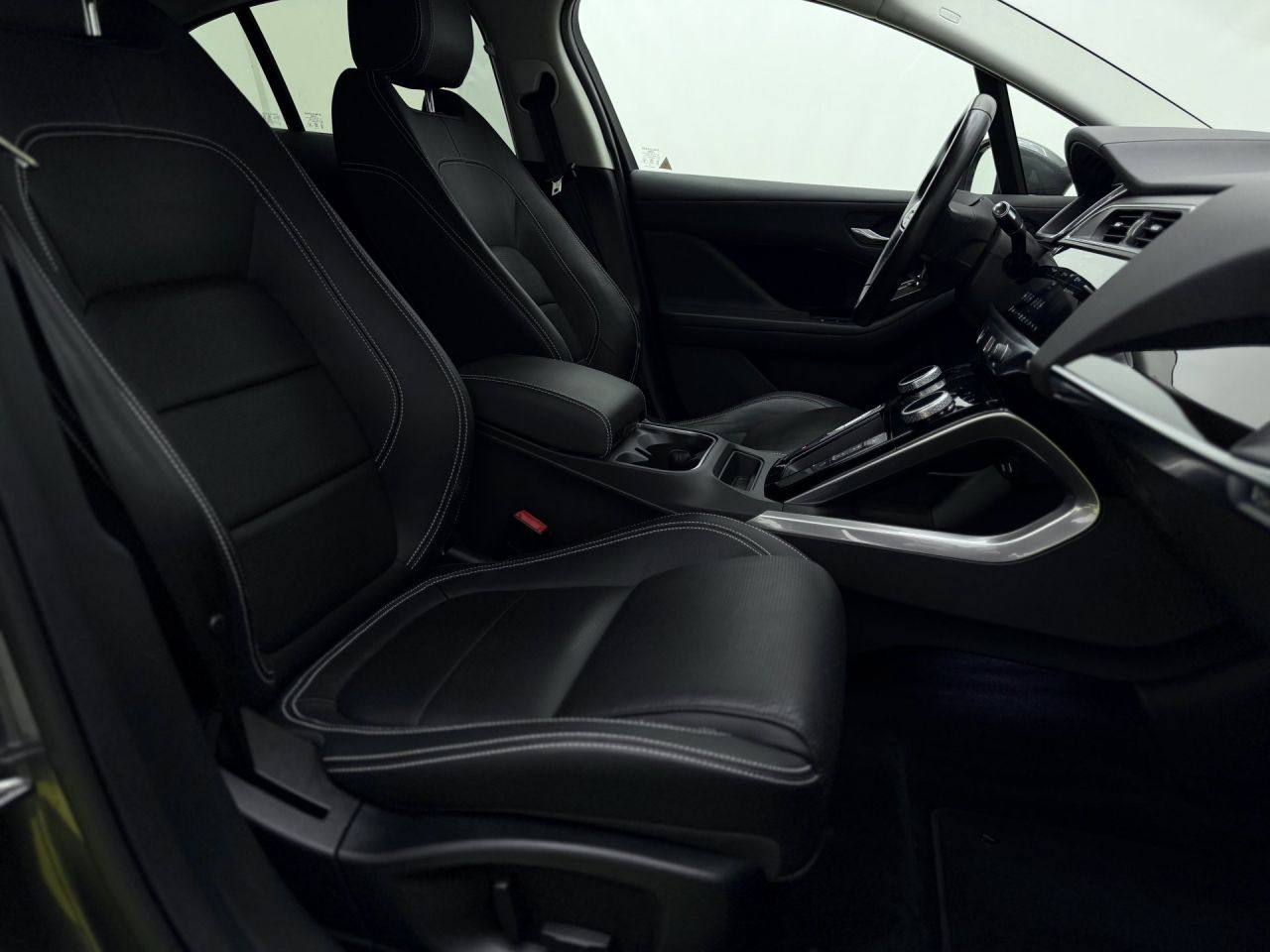 Jaguar I-Pace | 14