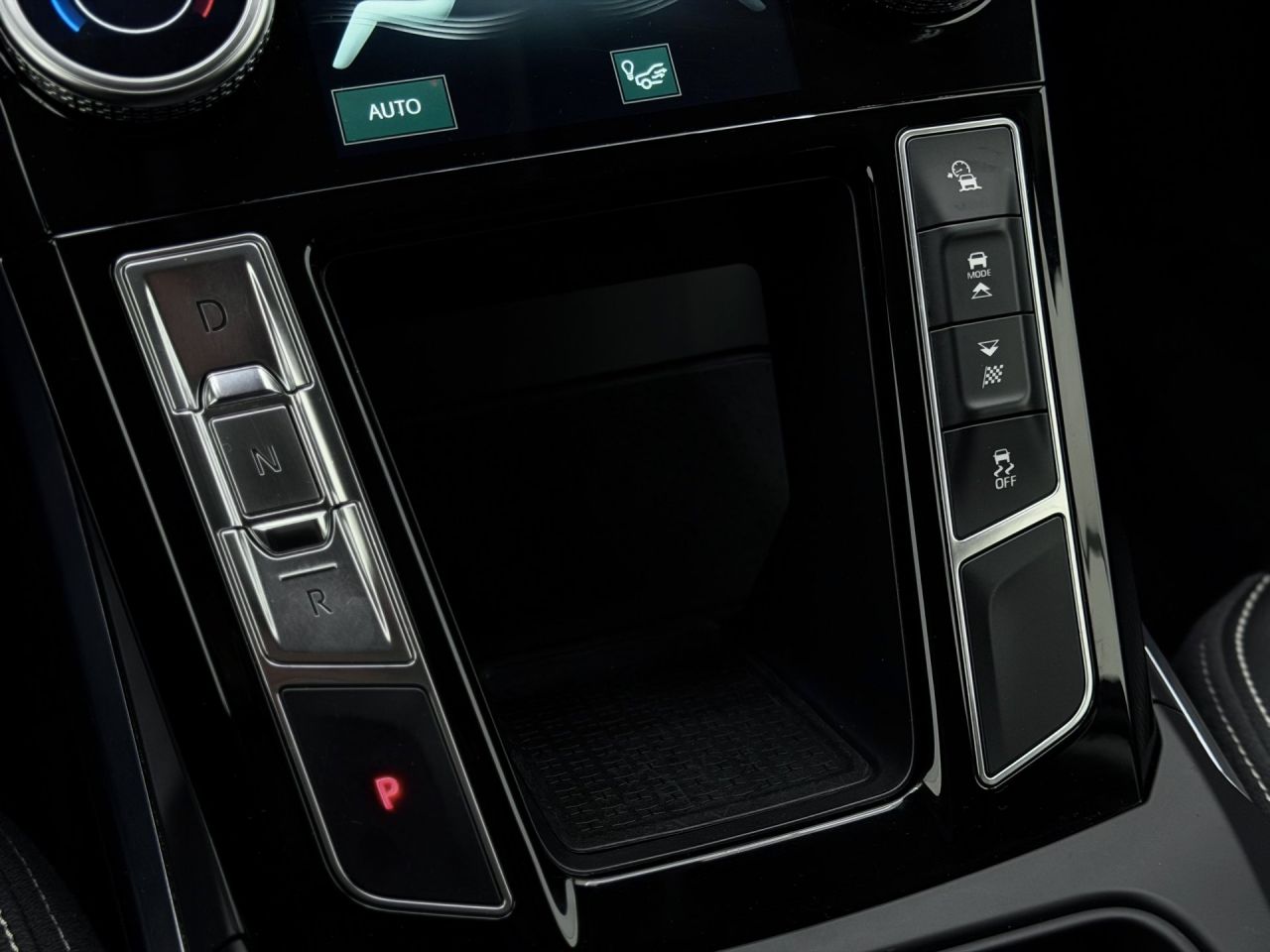 Jaguar I-Pace | 23