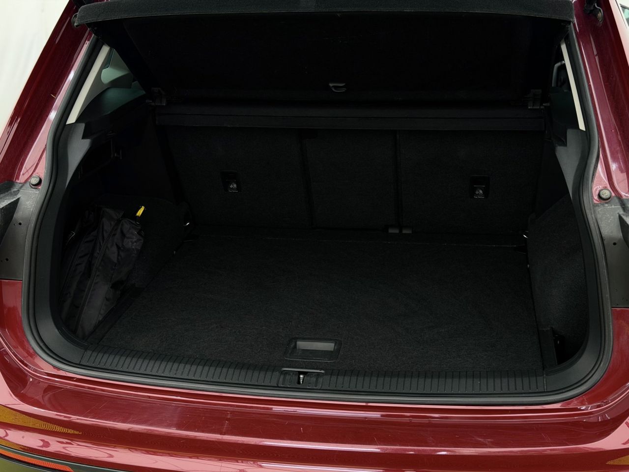 Volkswagen Tiguan | 11