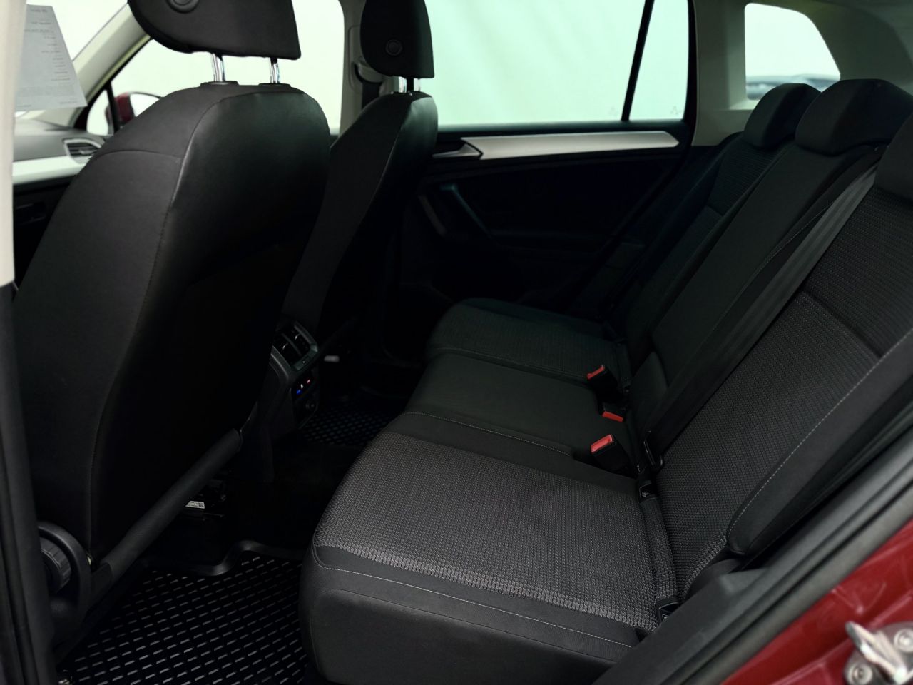 Volkswagen Tiguan | 10