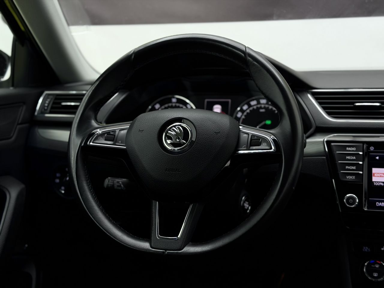 Skoda Superb | 18