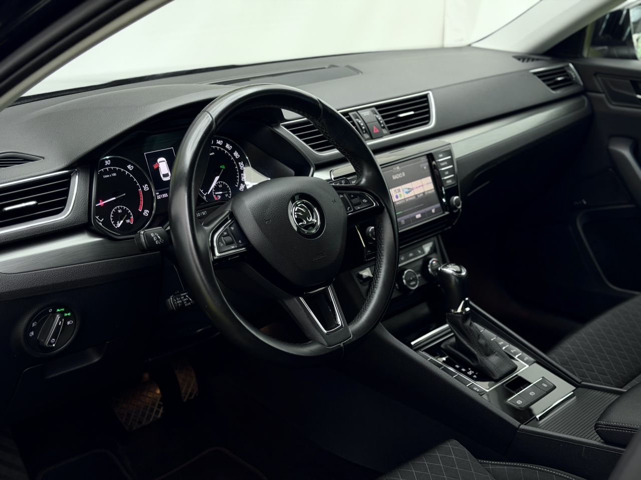 Skoda Superb | 8