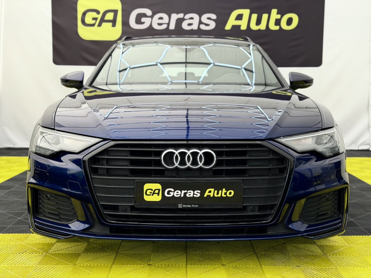 Audi A6 | 1