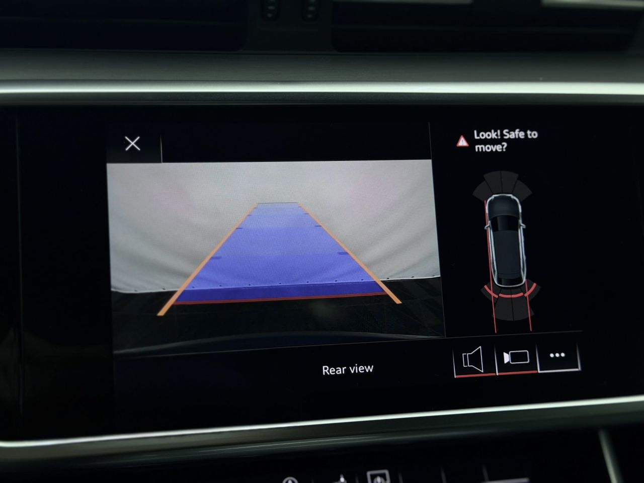 Audi A6 | 24
