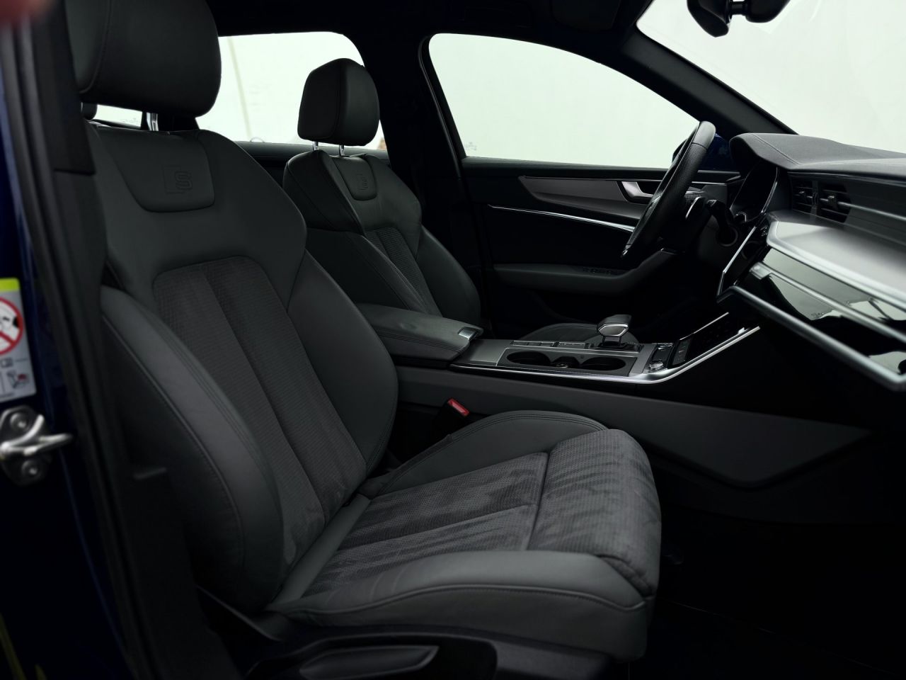 Audi A6 | 14