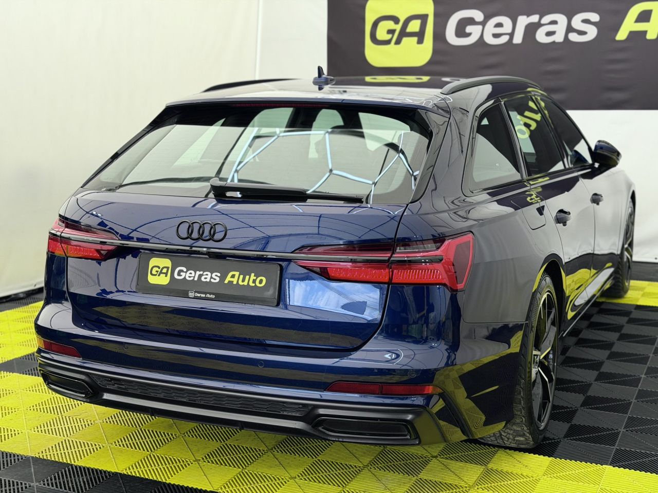 Audi A6 | 3