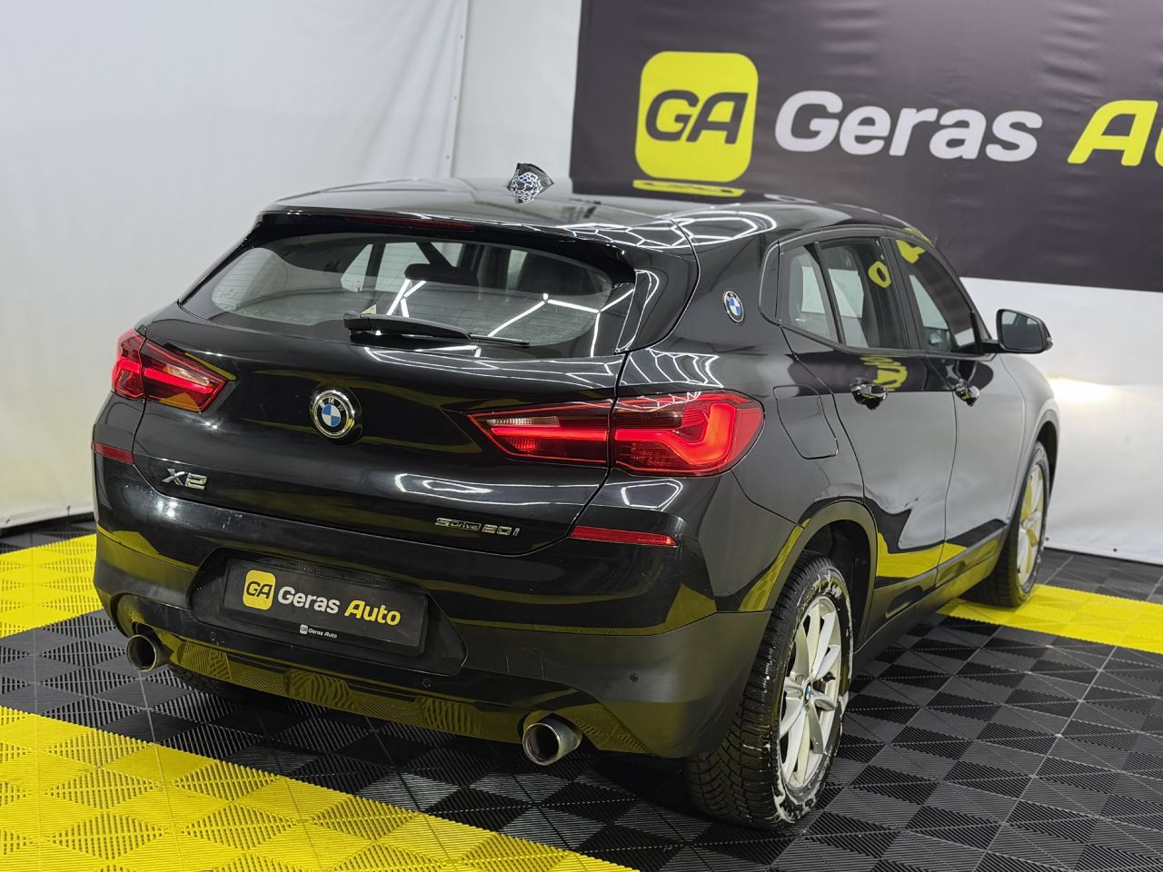 BMW X2 | 3