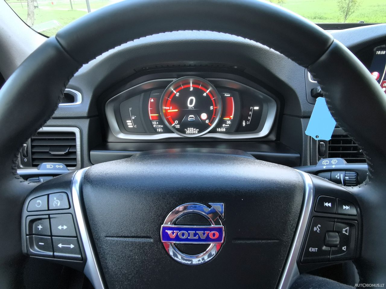 Volvo XC70 | 21