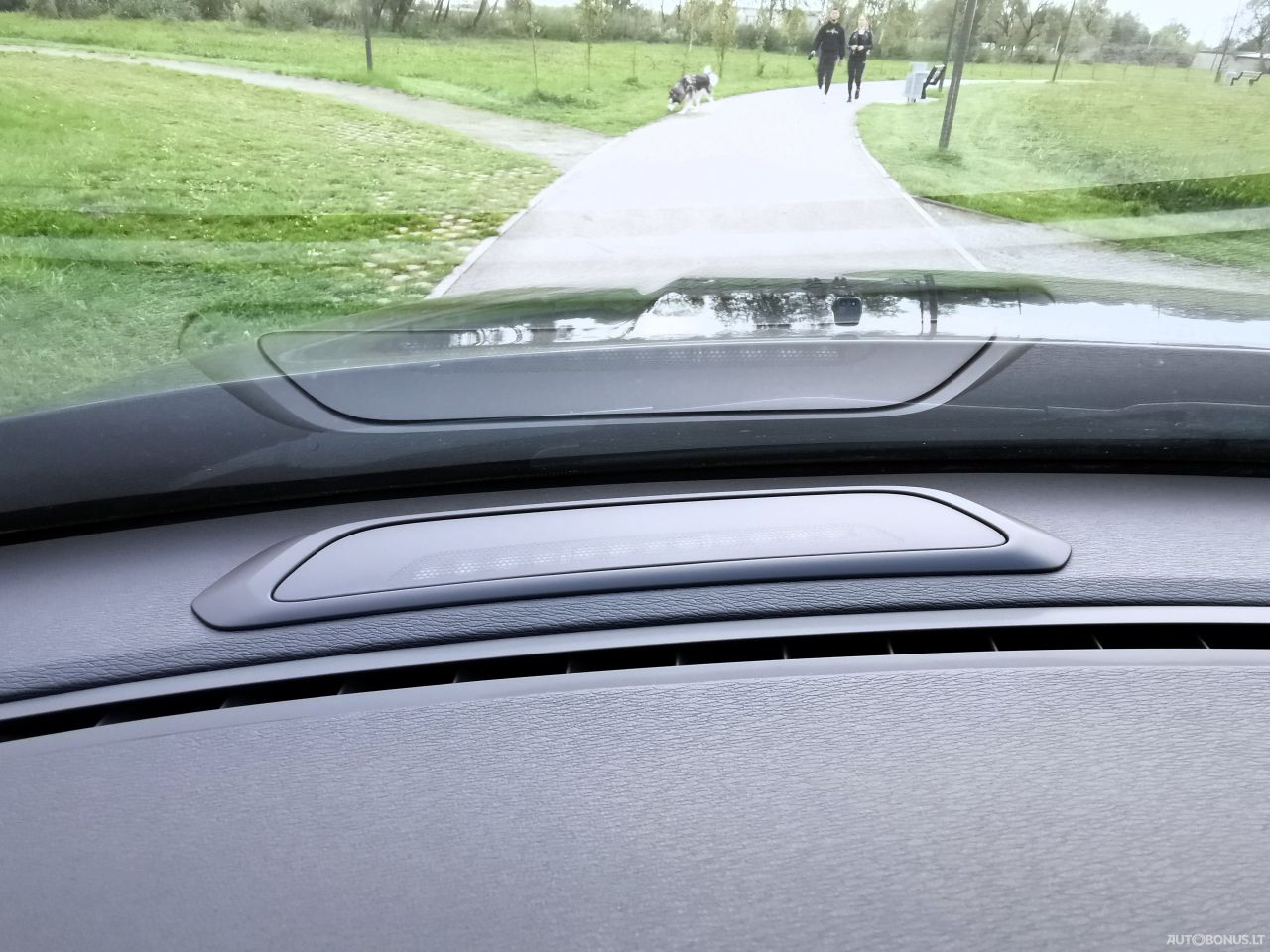 Volvo XC70 | 37