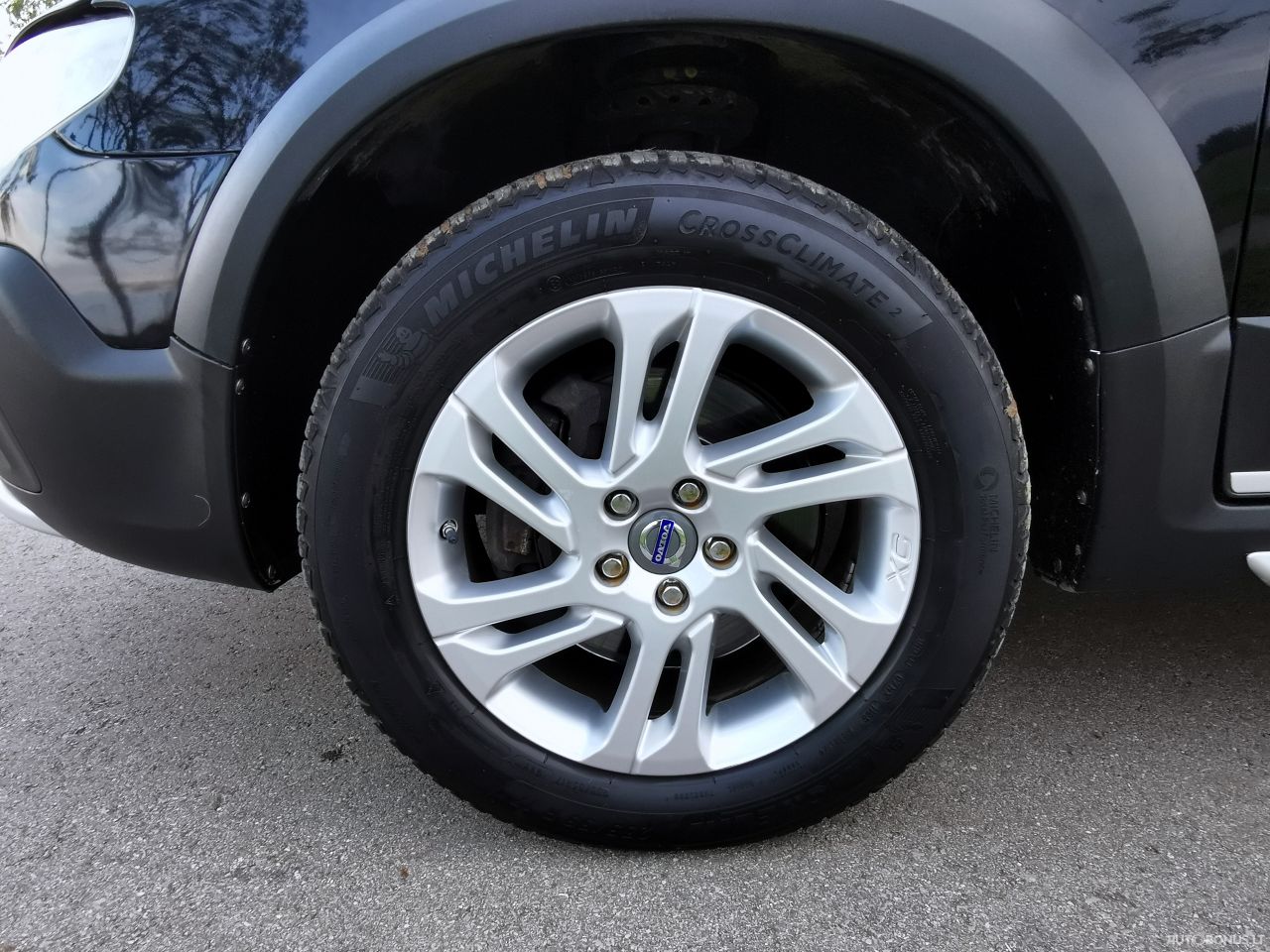 Volvo XC70 | 48
