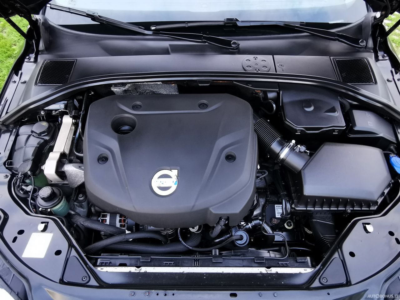 Volvo XC70 | 53