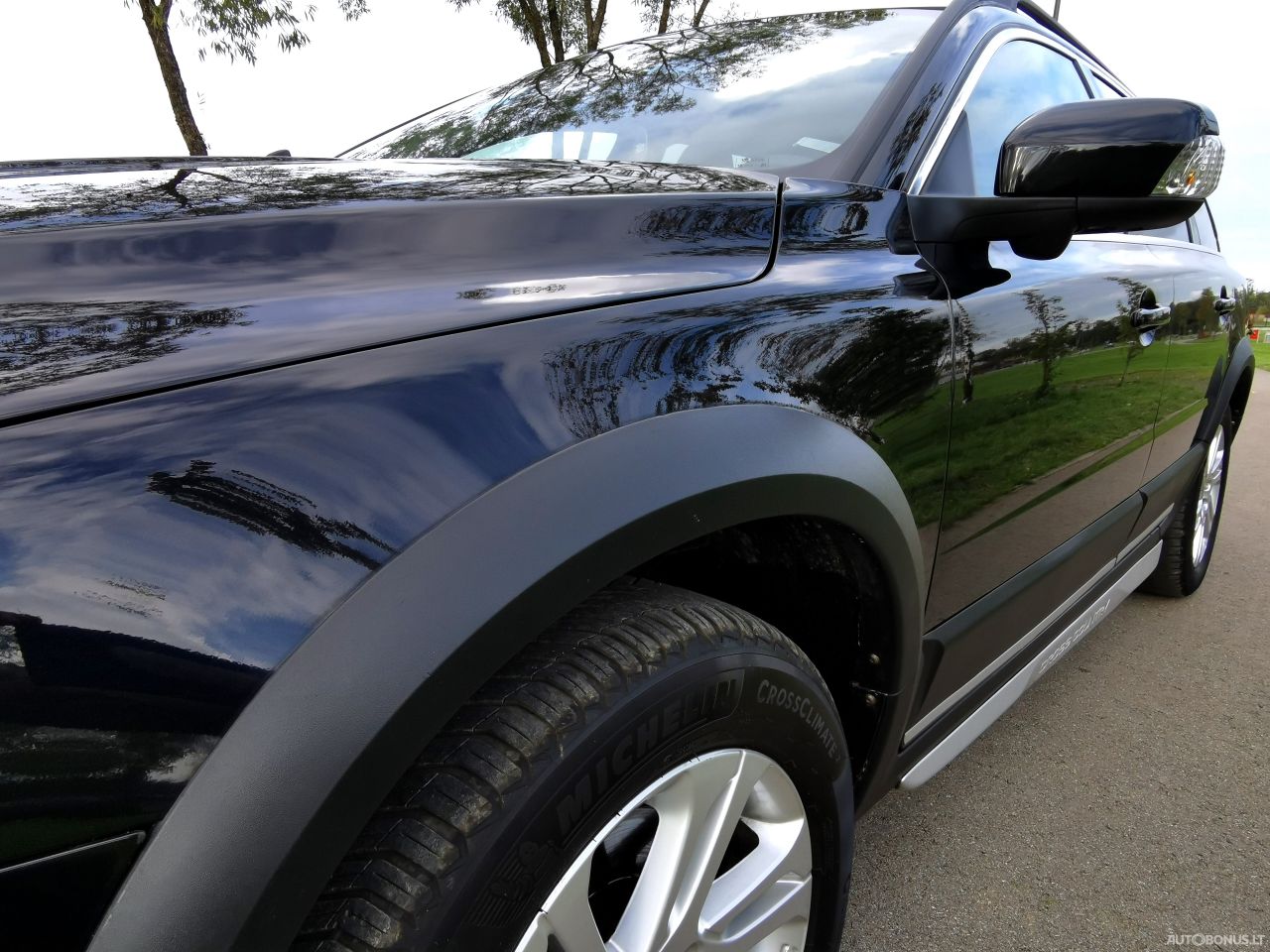 Volvo XC70 | 57
