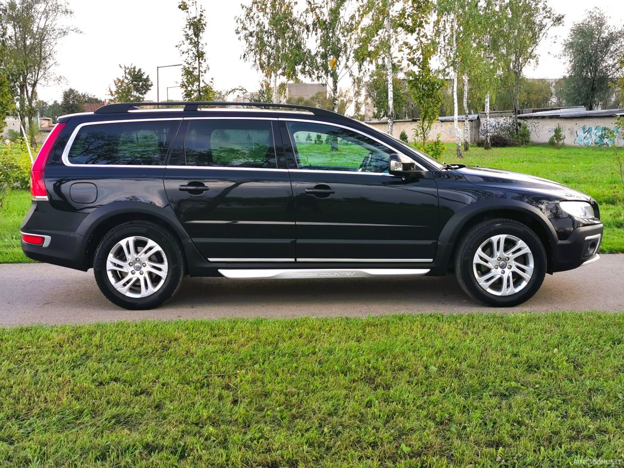 Volvo XC70 | 6