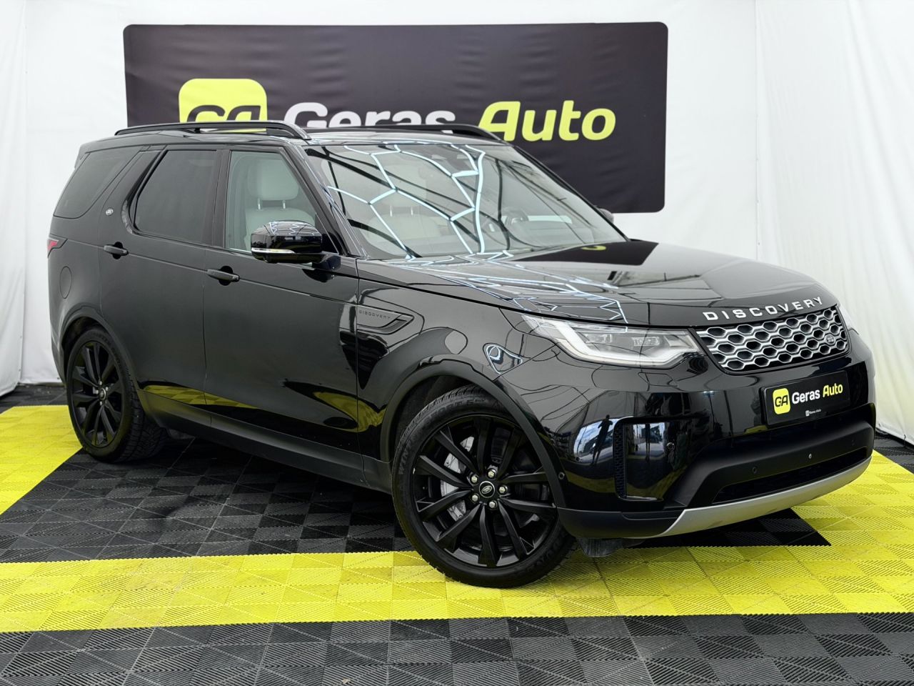Land Rover Discovery | 2