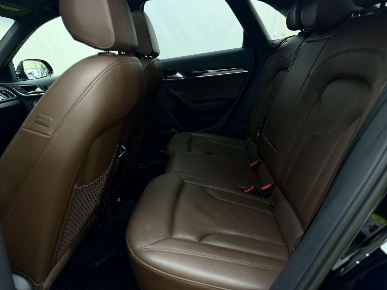 Audi Q3 | 10