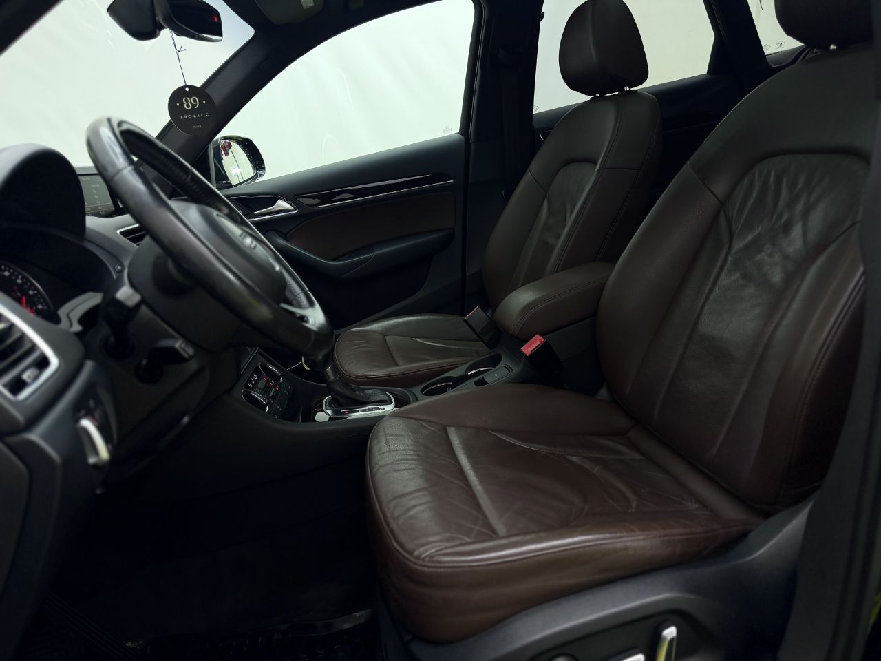 Audi Q3 | 9