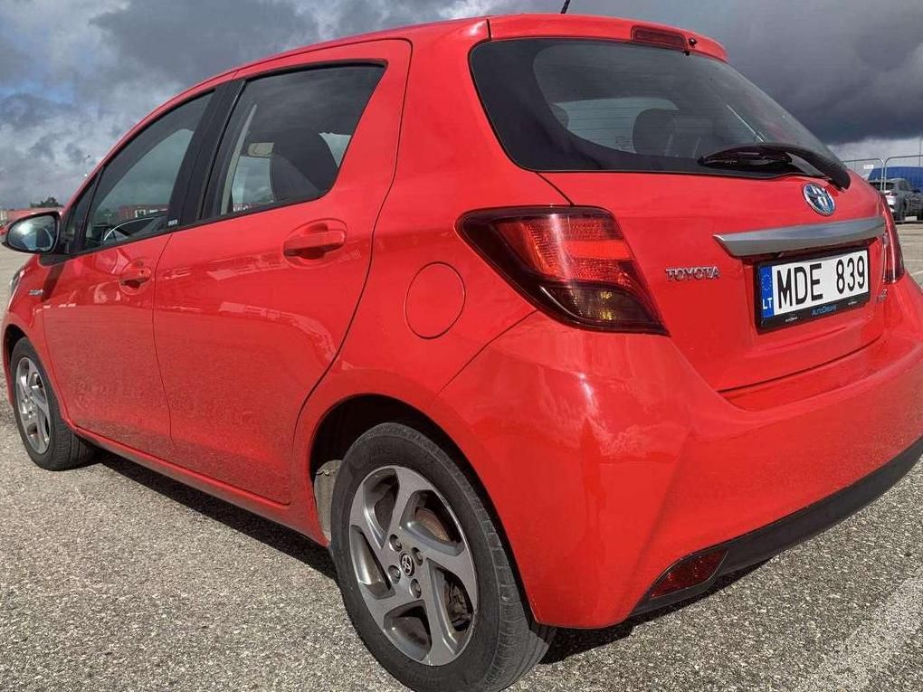 Toyota Yaris | 6