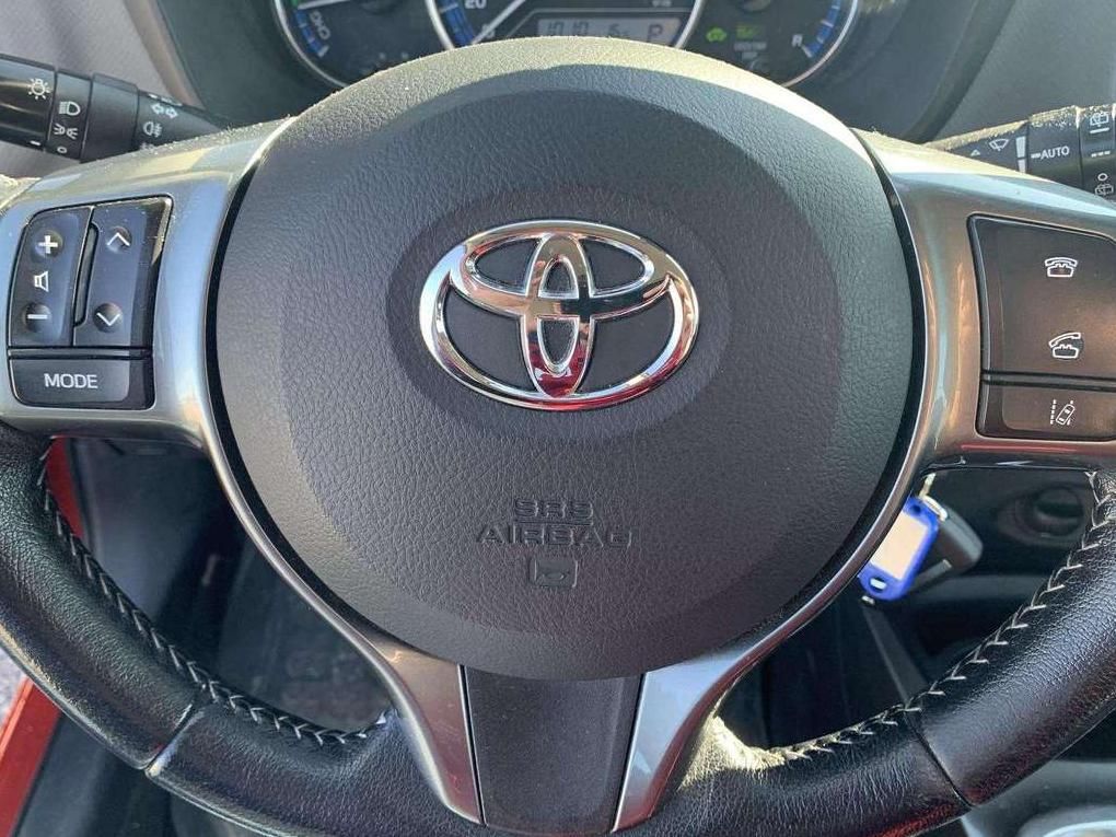Toyota Yaris | 11