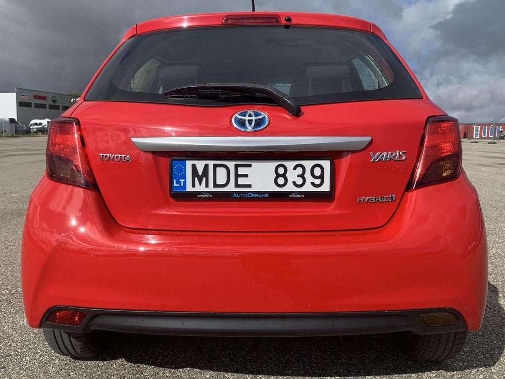 Toyota Yaris | 5