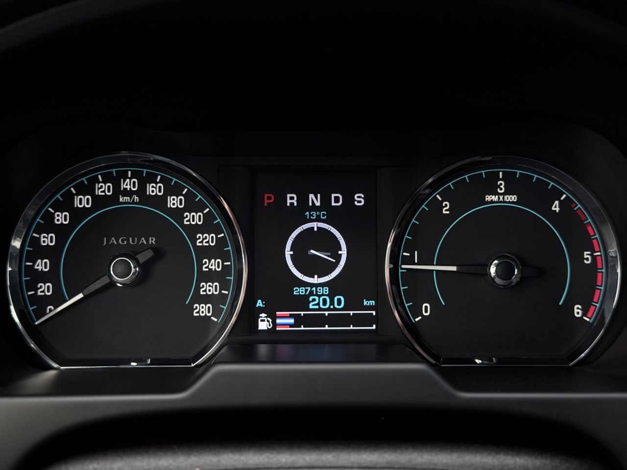 Jaguar XF | 28