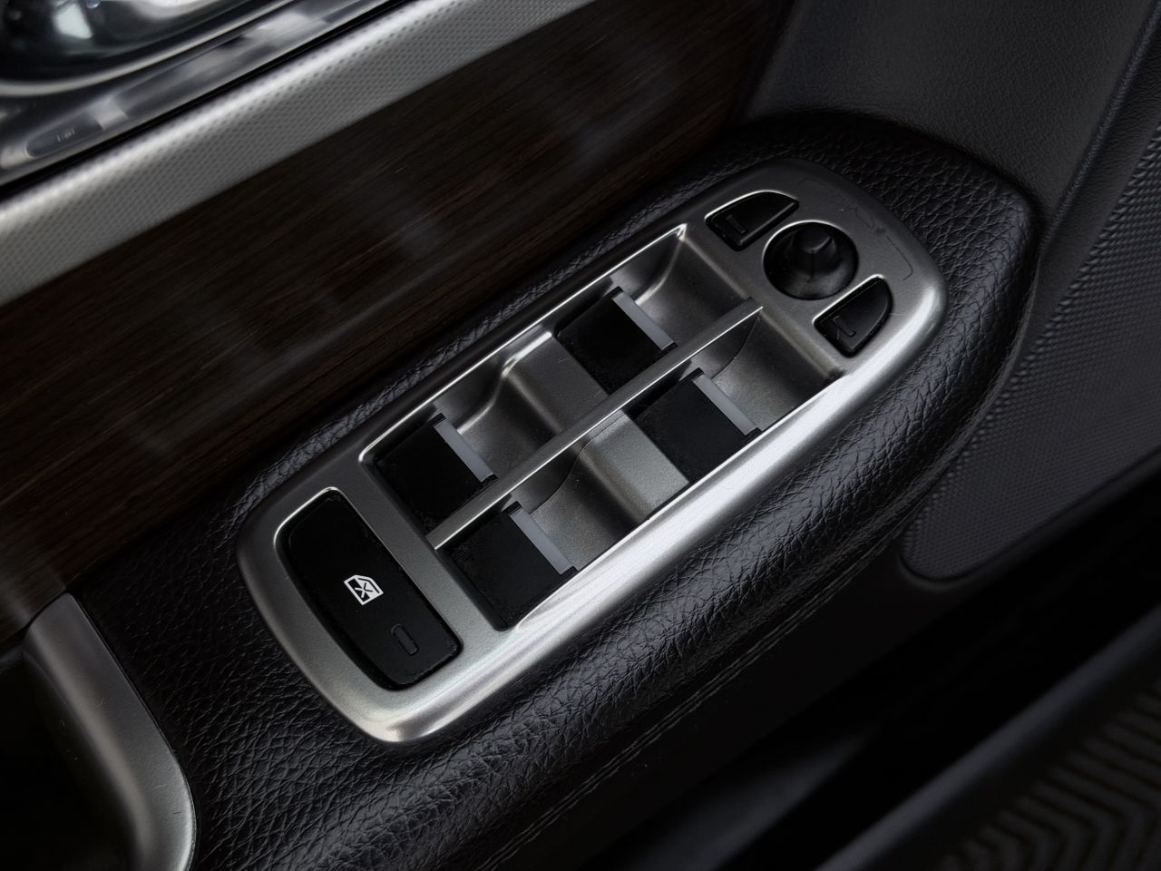 Jaguar XF | 18