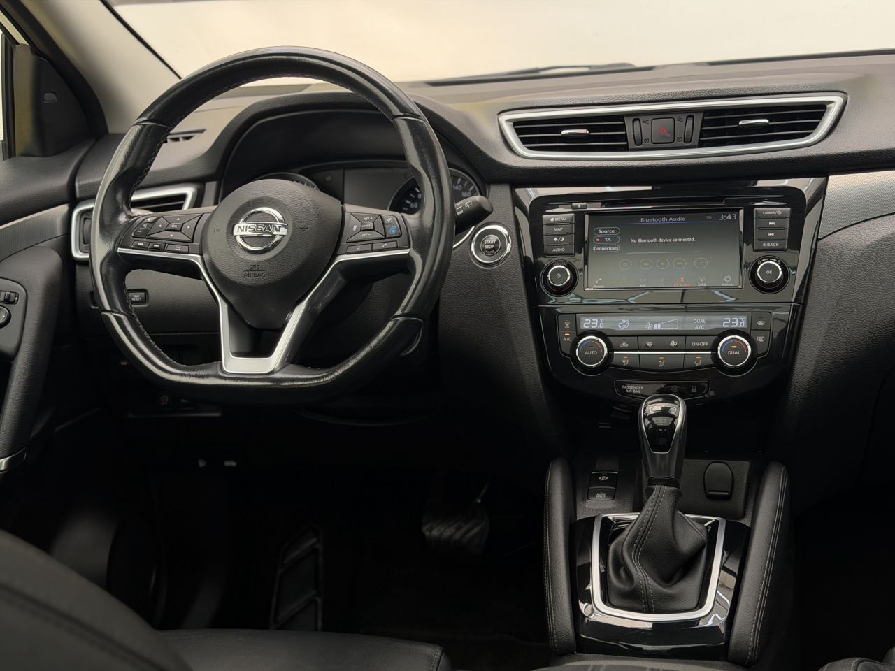 Nissan Qashqai | 15