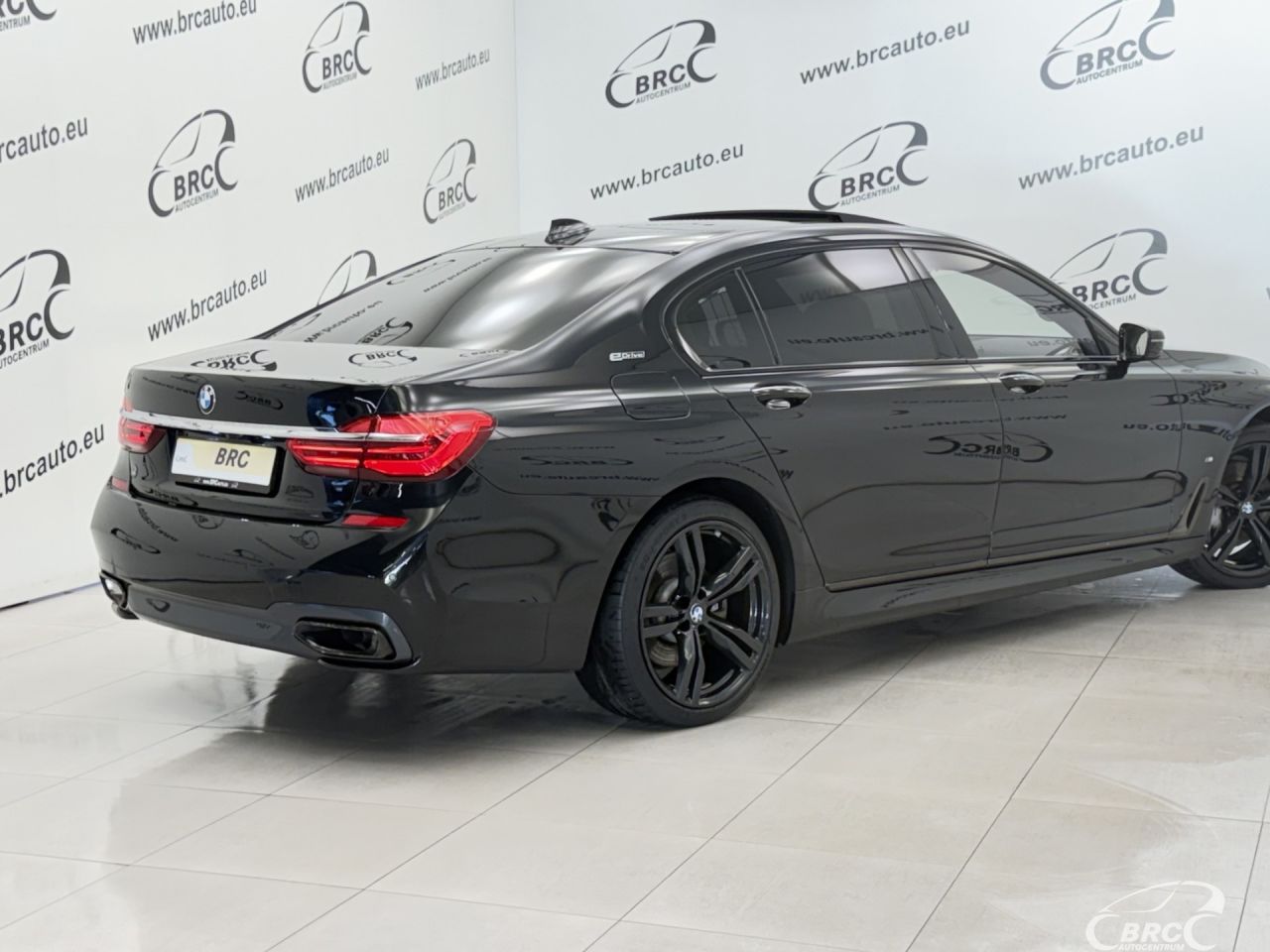 BMW 740 | 1
