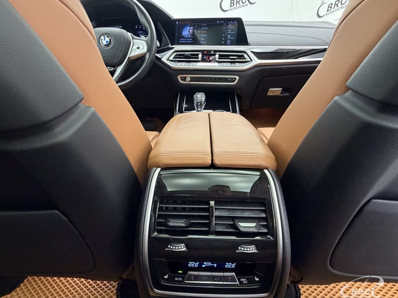 BMW X7 | 16
