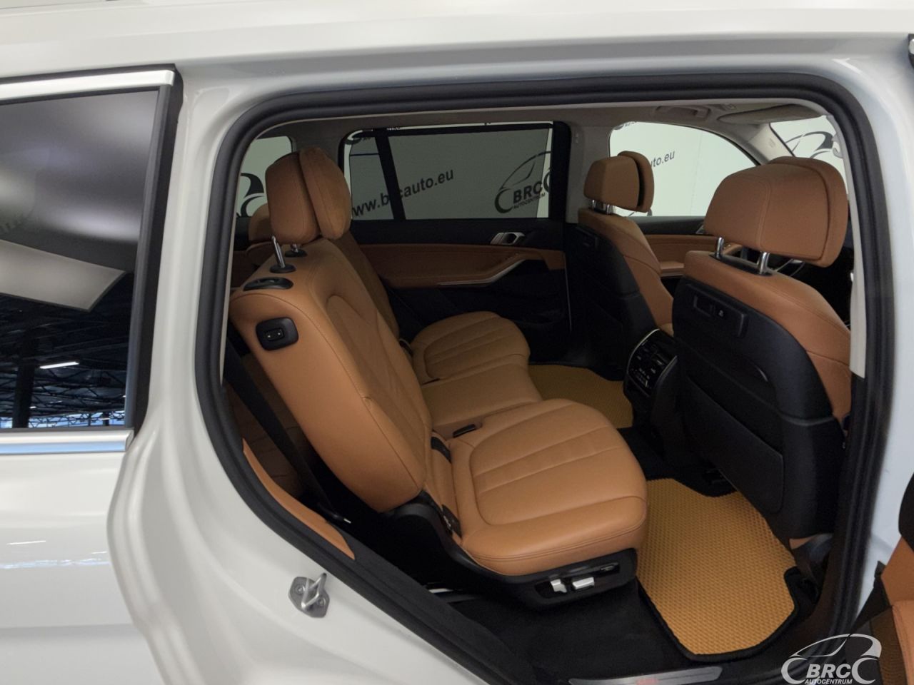BMW X7 | 11