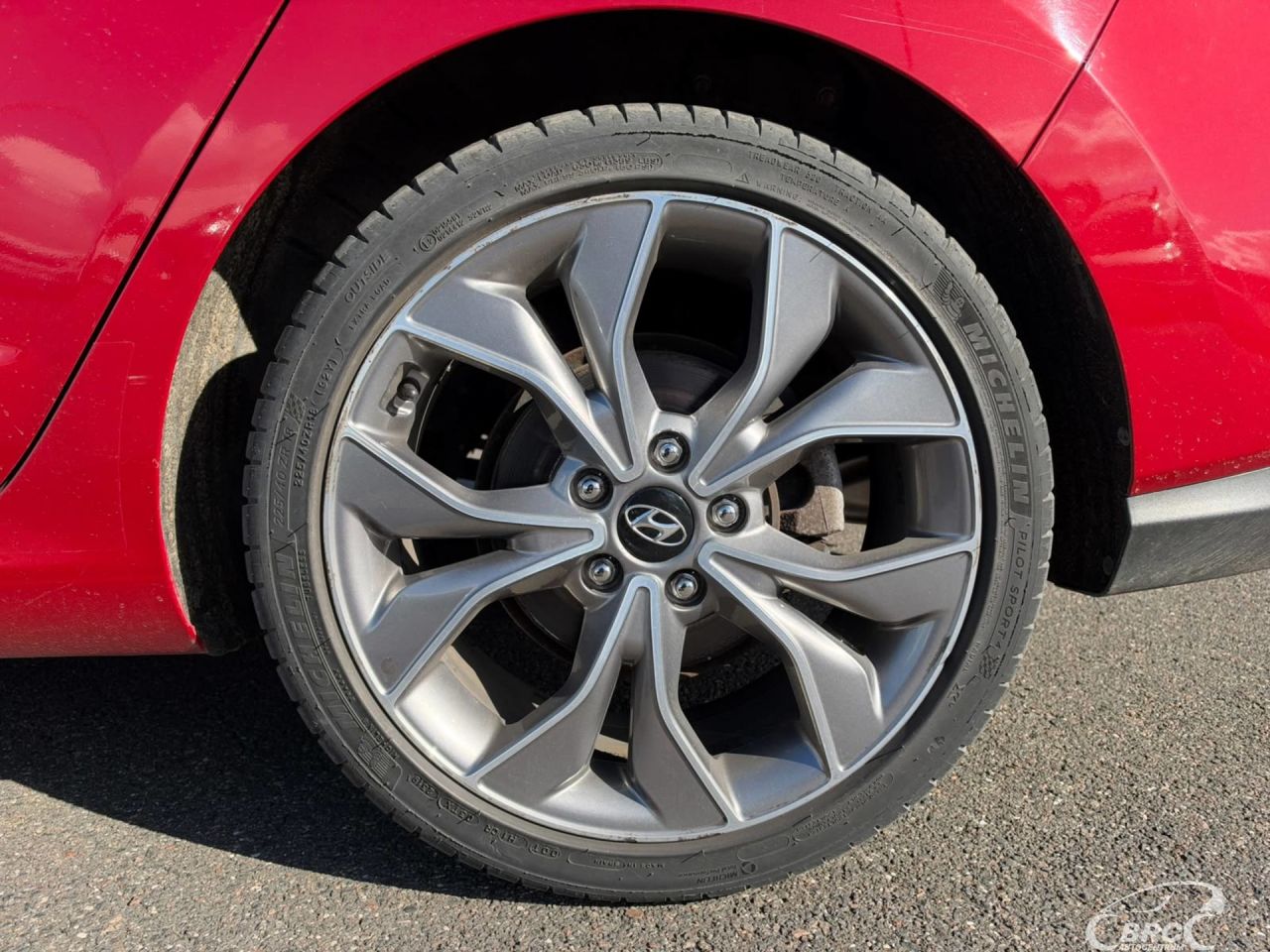 Hyundai i30 | 13