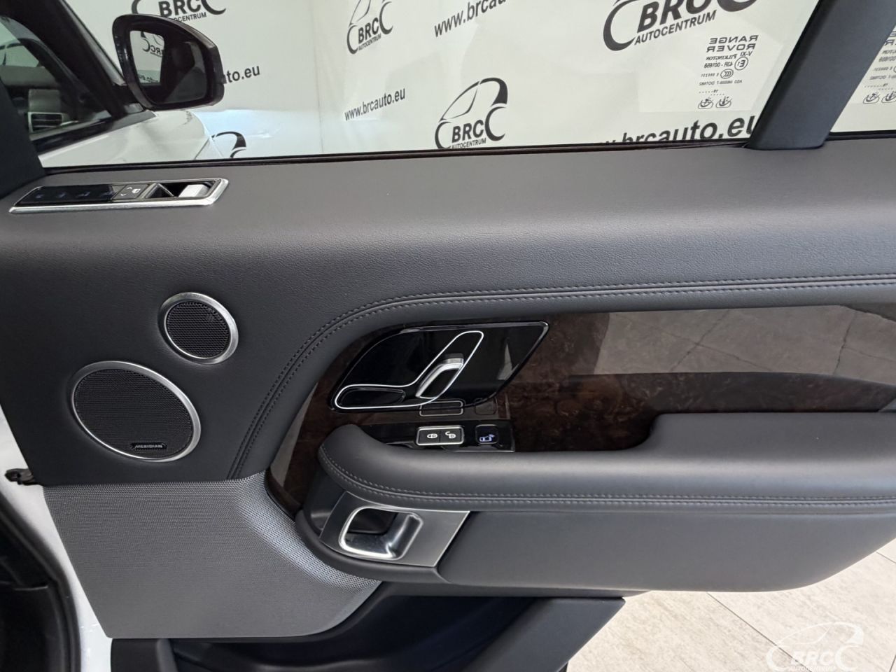 Land Rover Range Rover | 13