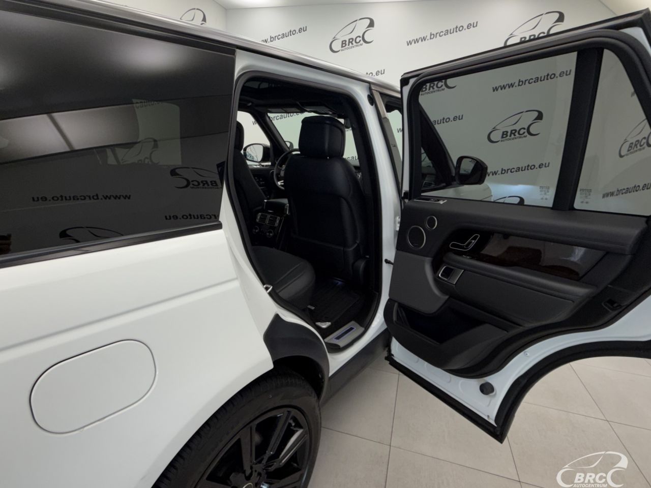 Land Rover Range Rover | 12