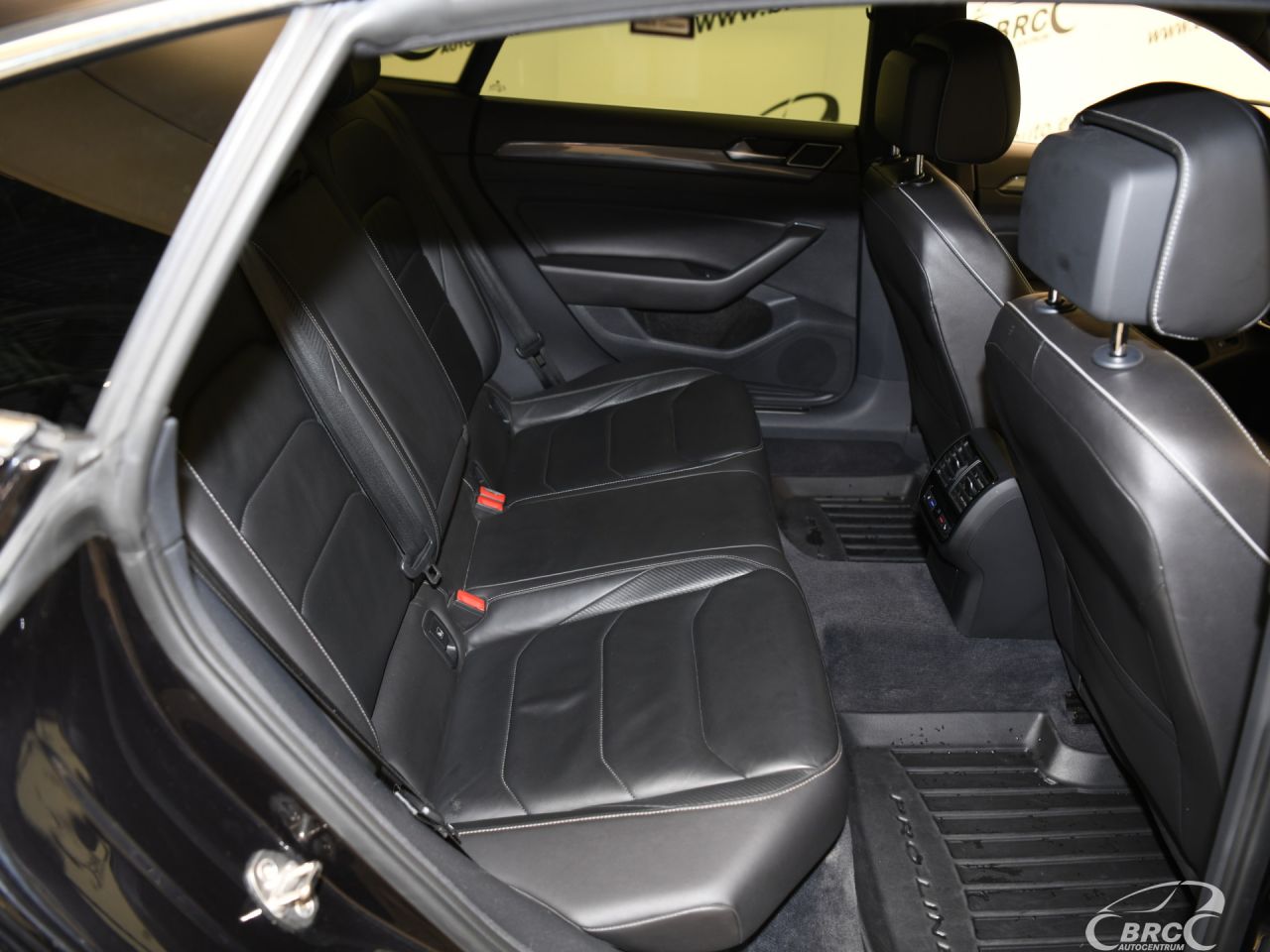Volkswagen Arteon | 10