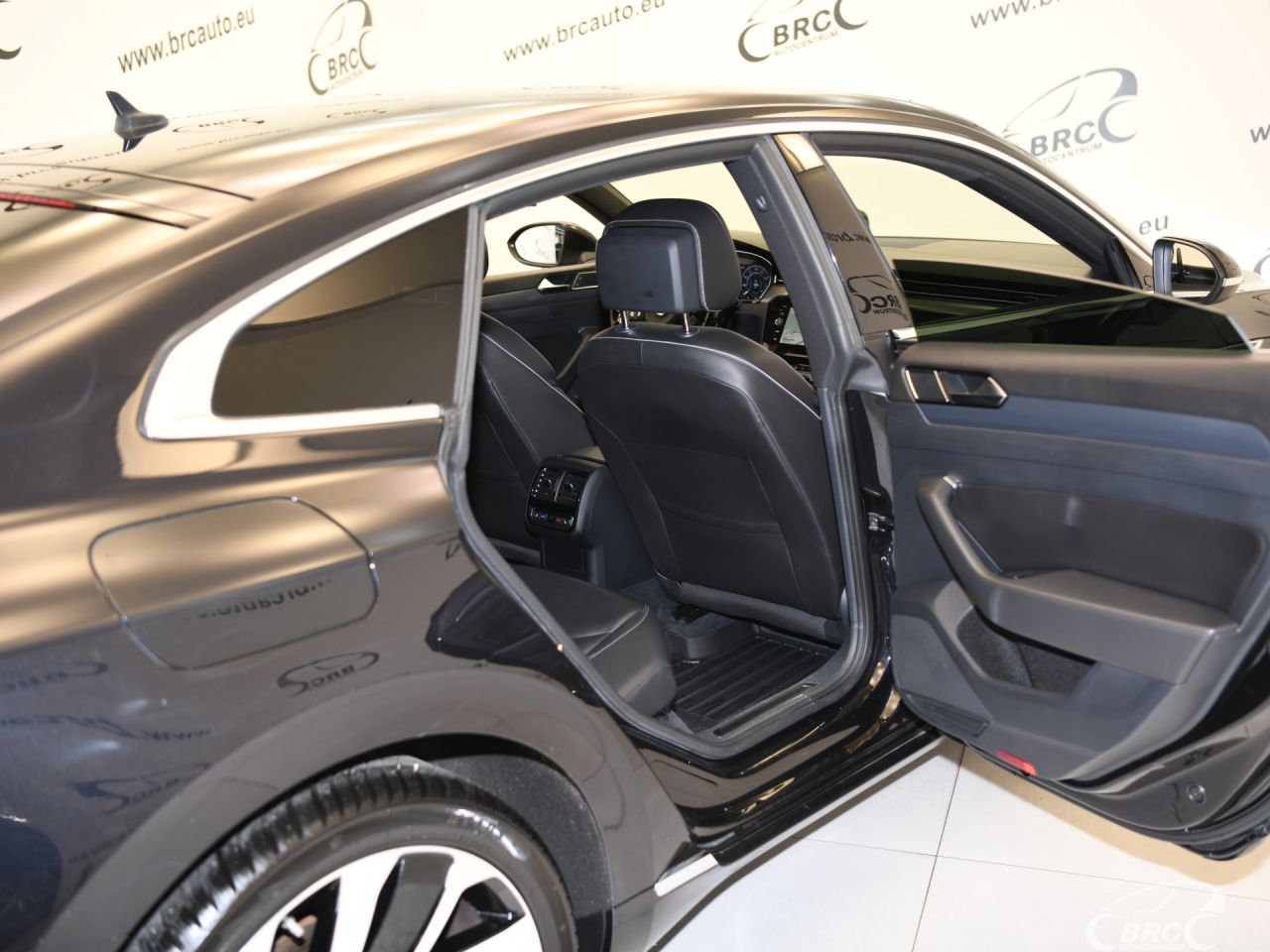 Volkswagen Arteon | 12