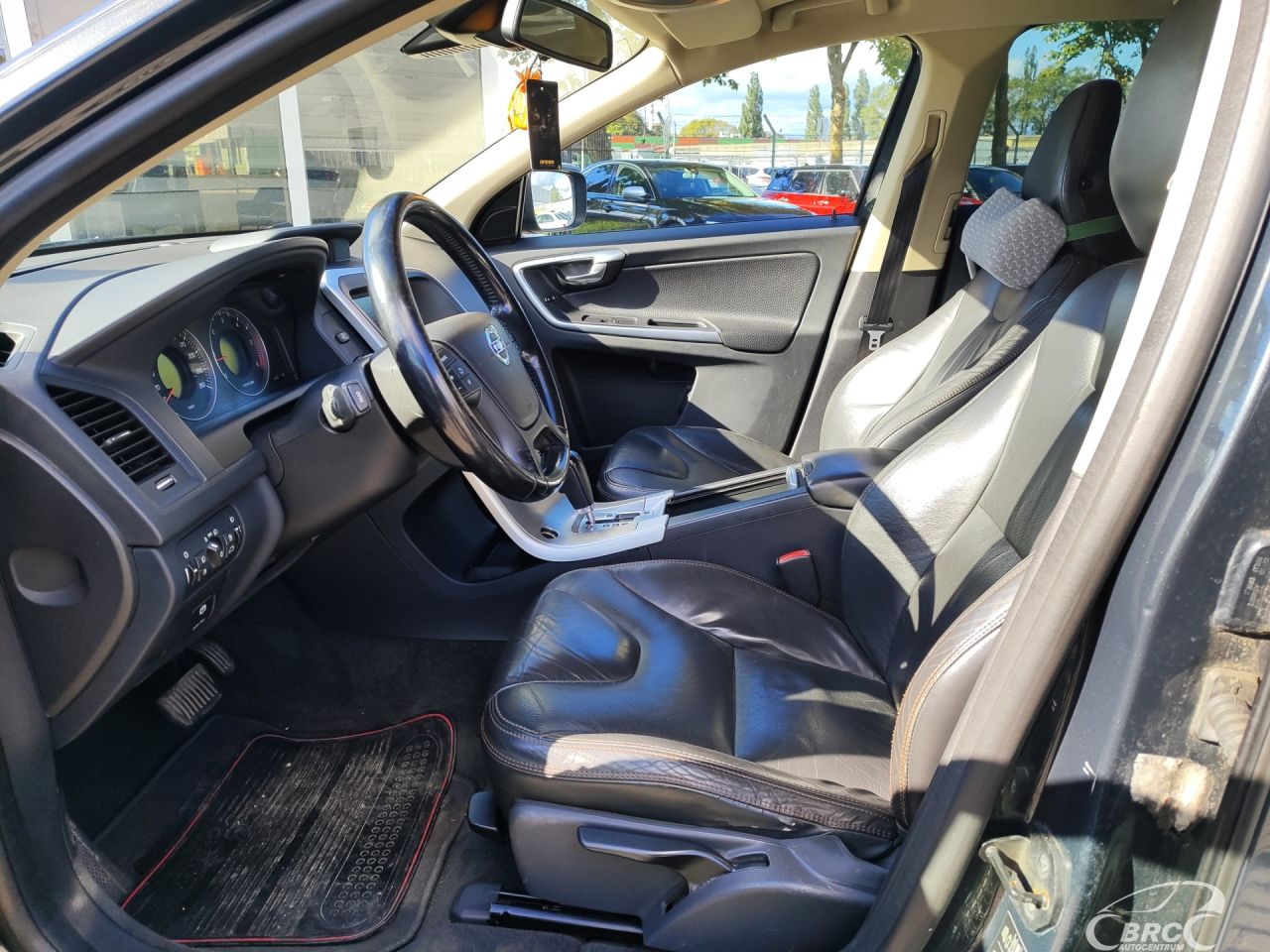 Volvo XC60 | 19