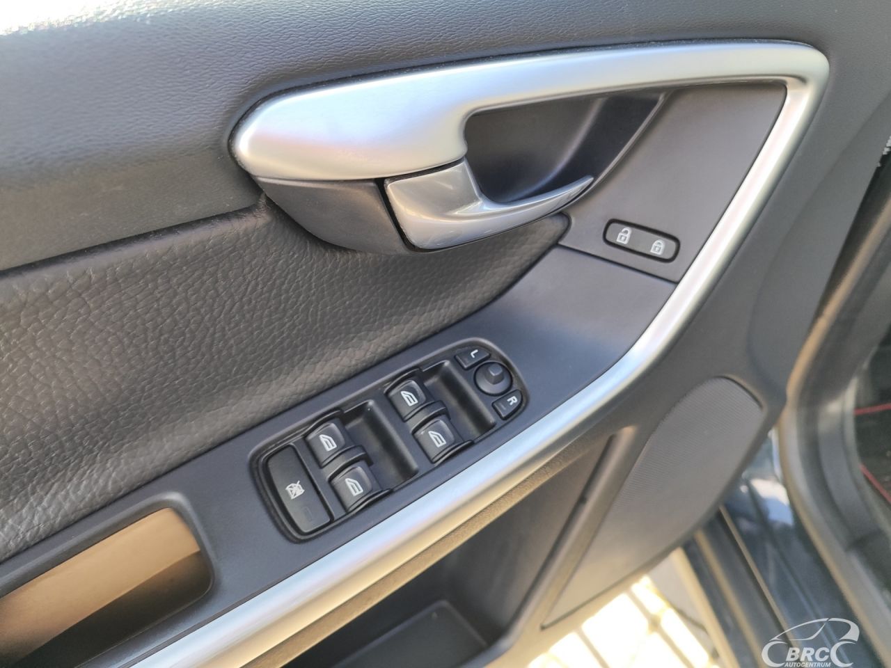 Volvo XC60 | 17