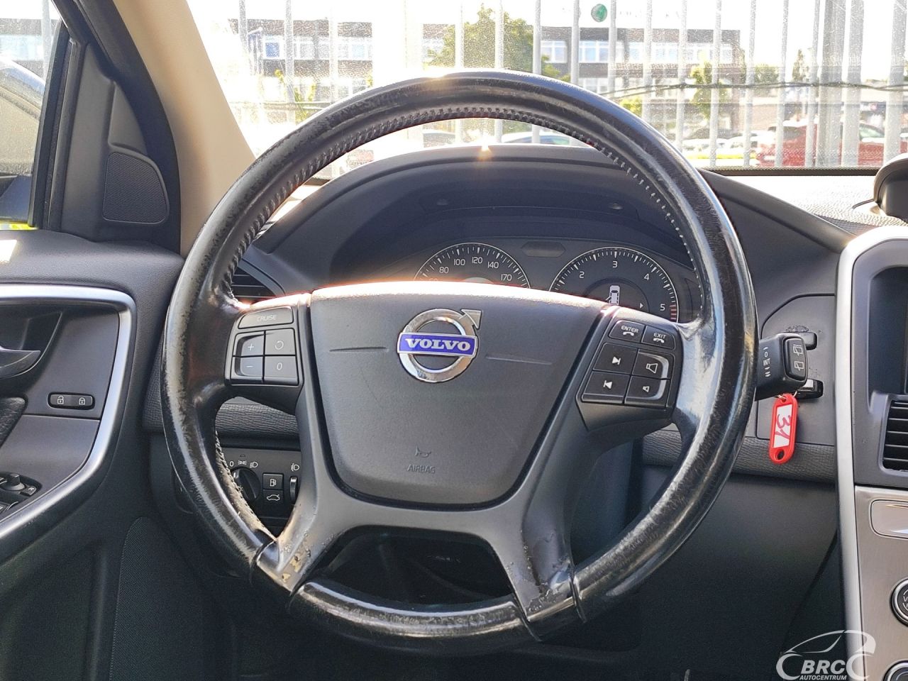 Volvo XC60 | 16