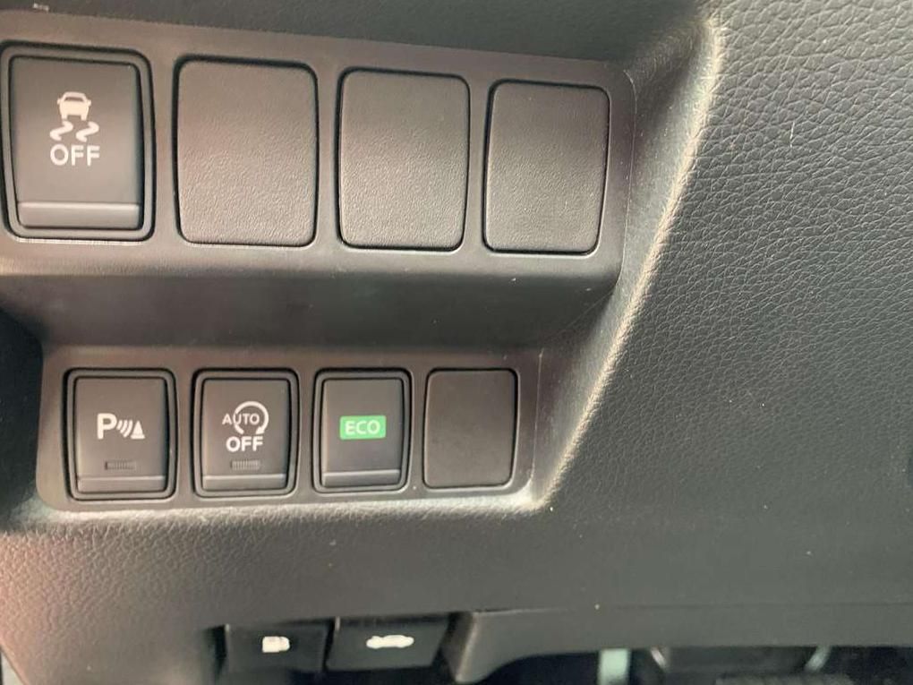 Nissan Qashqai | 14