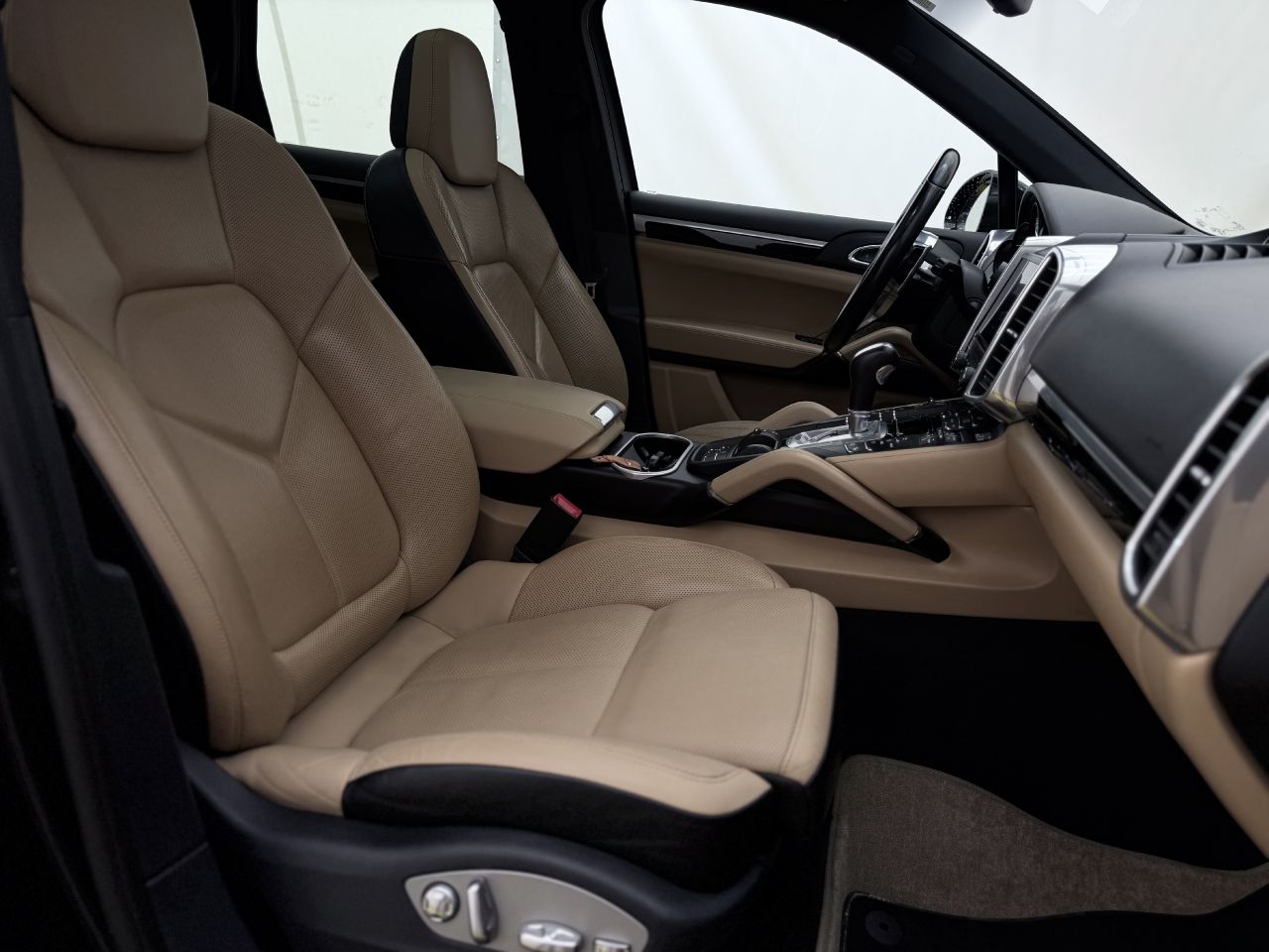 Porsche Cayenne | 14