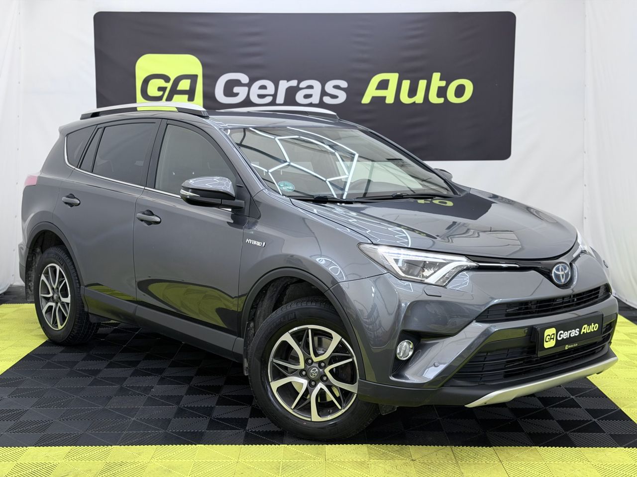 Toyota RAV4 | 2