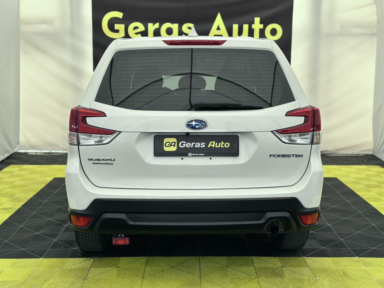 Subaru Forester | 4