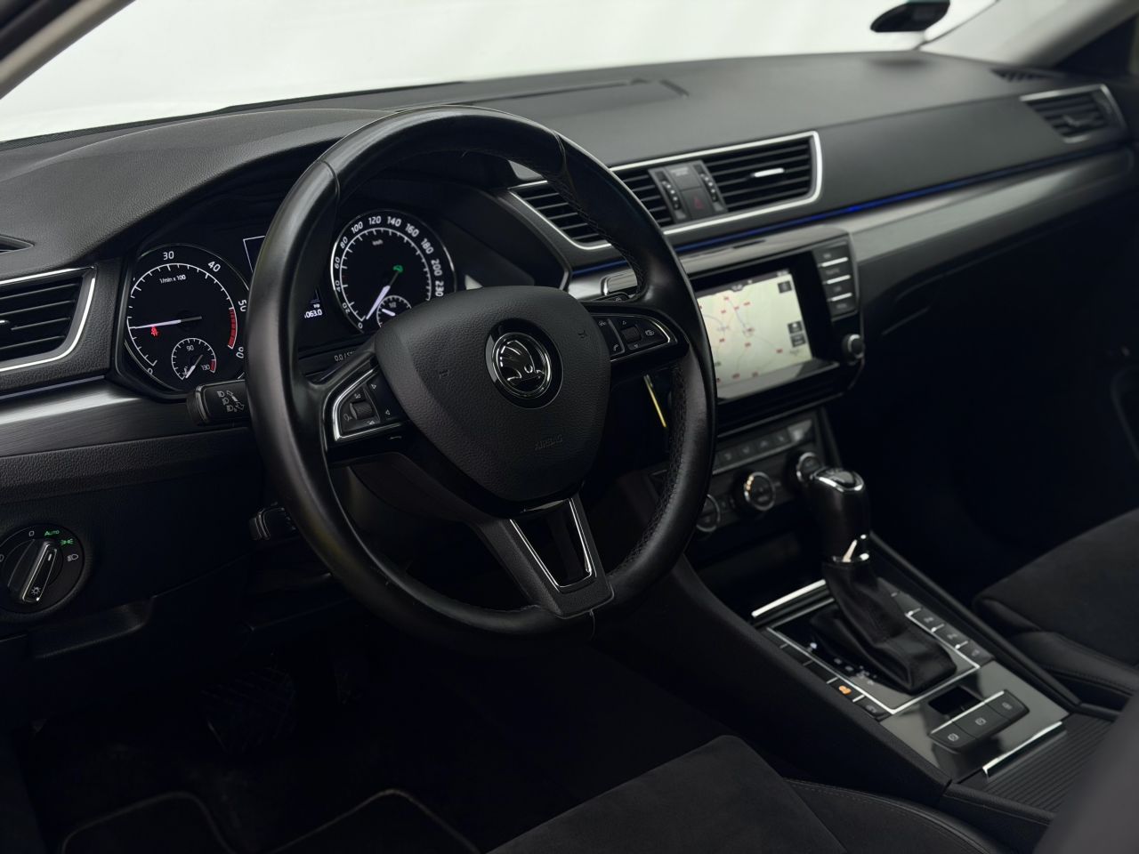 Skoda Superb | 8