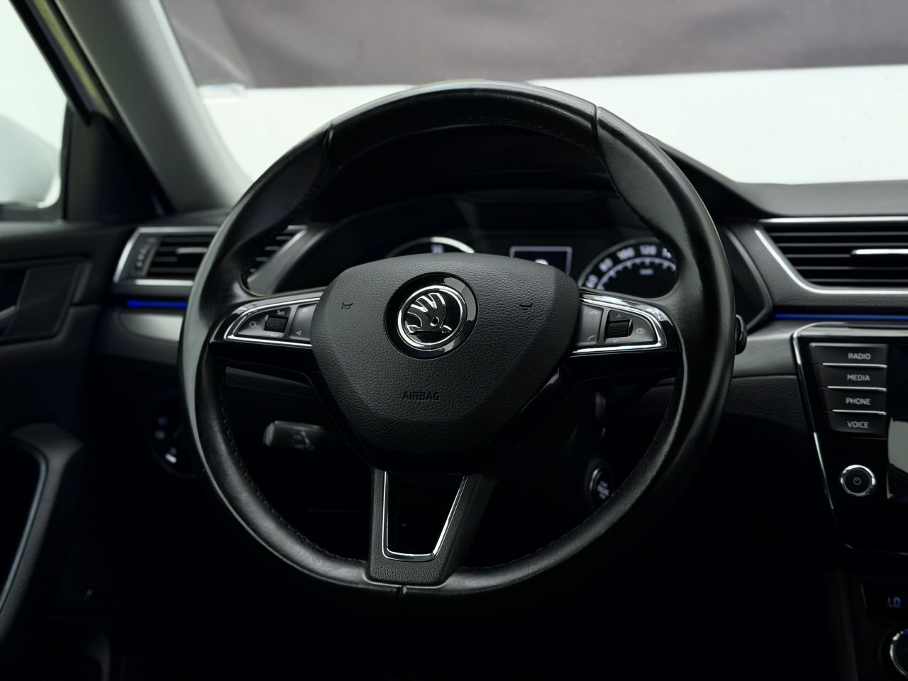Skoda Superb | 18