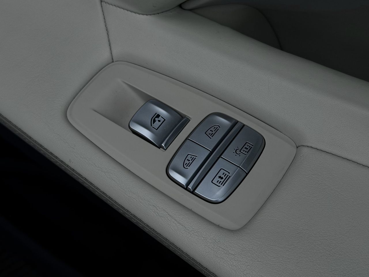 BMW 740 | 20