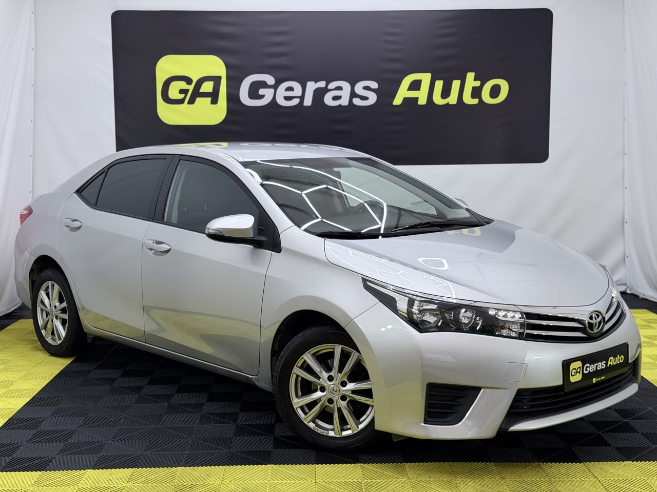 Toyota Corolla | 2